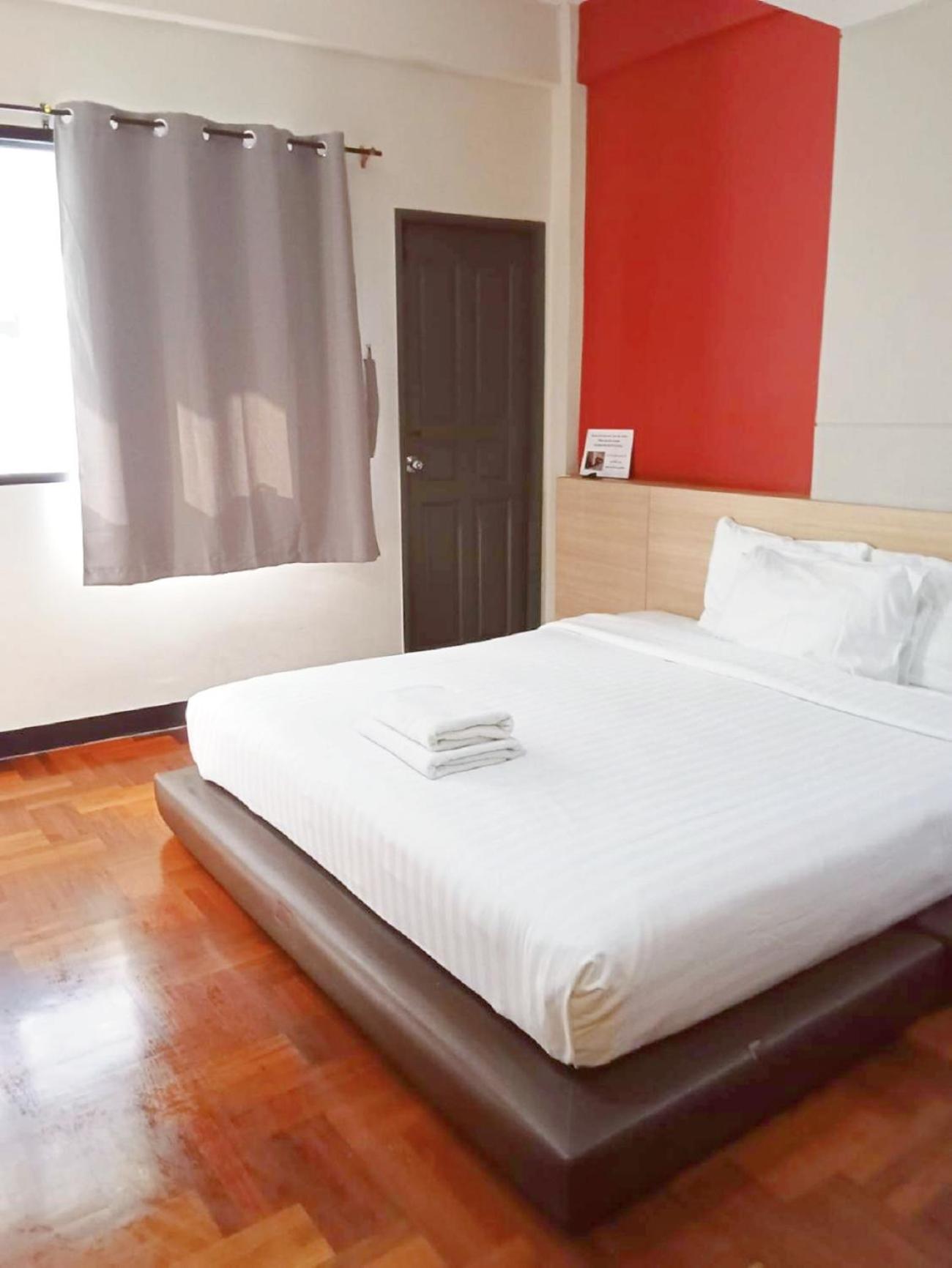 Go Inn Silom โกอินน์ สีลม - สถานีรถไฟฟ้าเซนต์หลุยส์ Bangkok Bagian luar foto